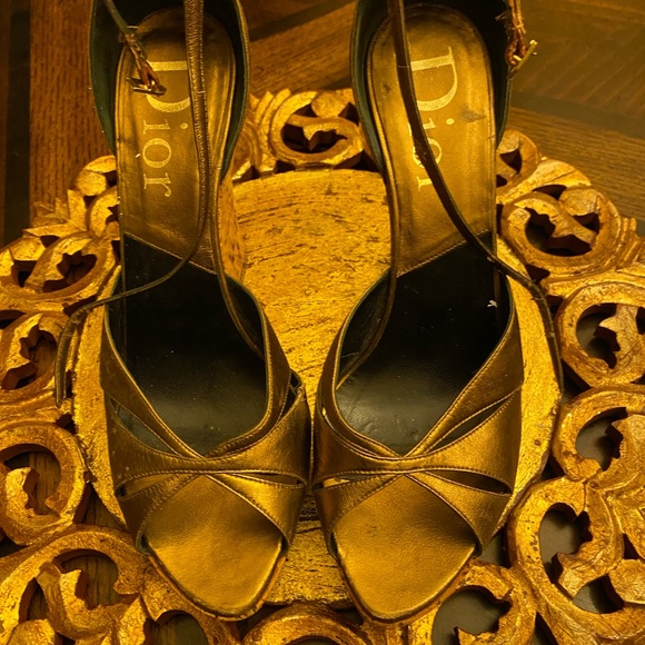 Women’s Christian Dior shoes size 39 - Picture 1 of 3